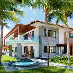 Azul Esmeralda , Puerto Morelos México